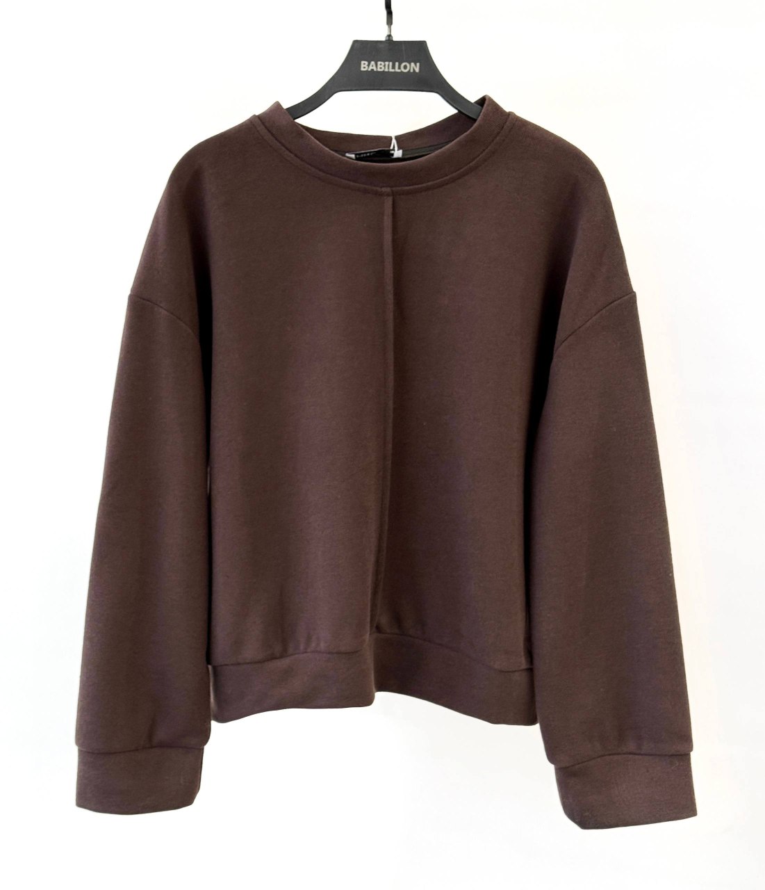 IMG_20251207_231628_288-min